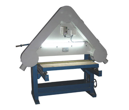 Triangle drawing machine